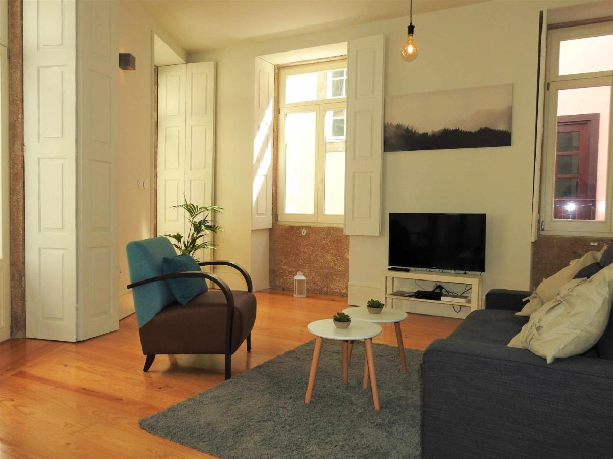 Oporto Delight 1 Luxury Apartment In Historic Center With Balcony Max 4 P المظهر الخارجي الصورة