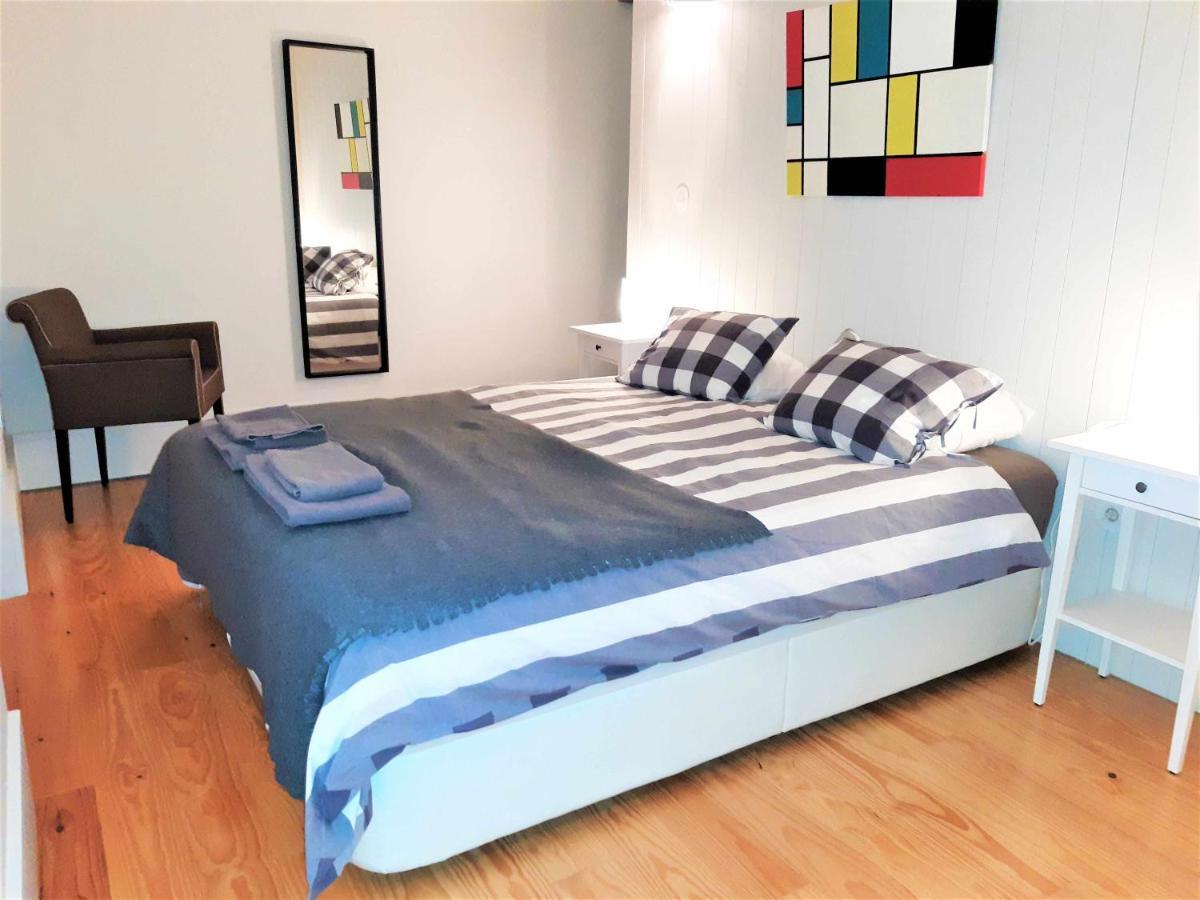 Oporto Delight 1 Luxury Apartment In Historic Center With Balcony Max 4 P المظهر الخارجي الصورة