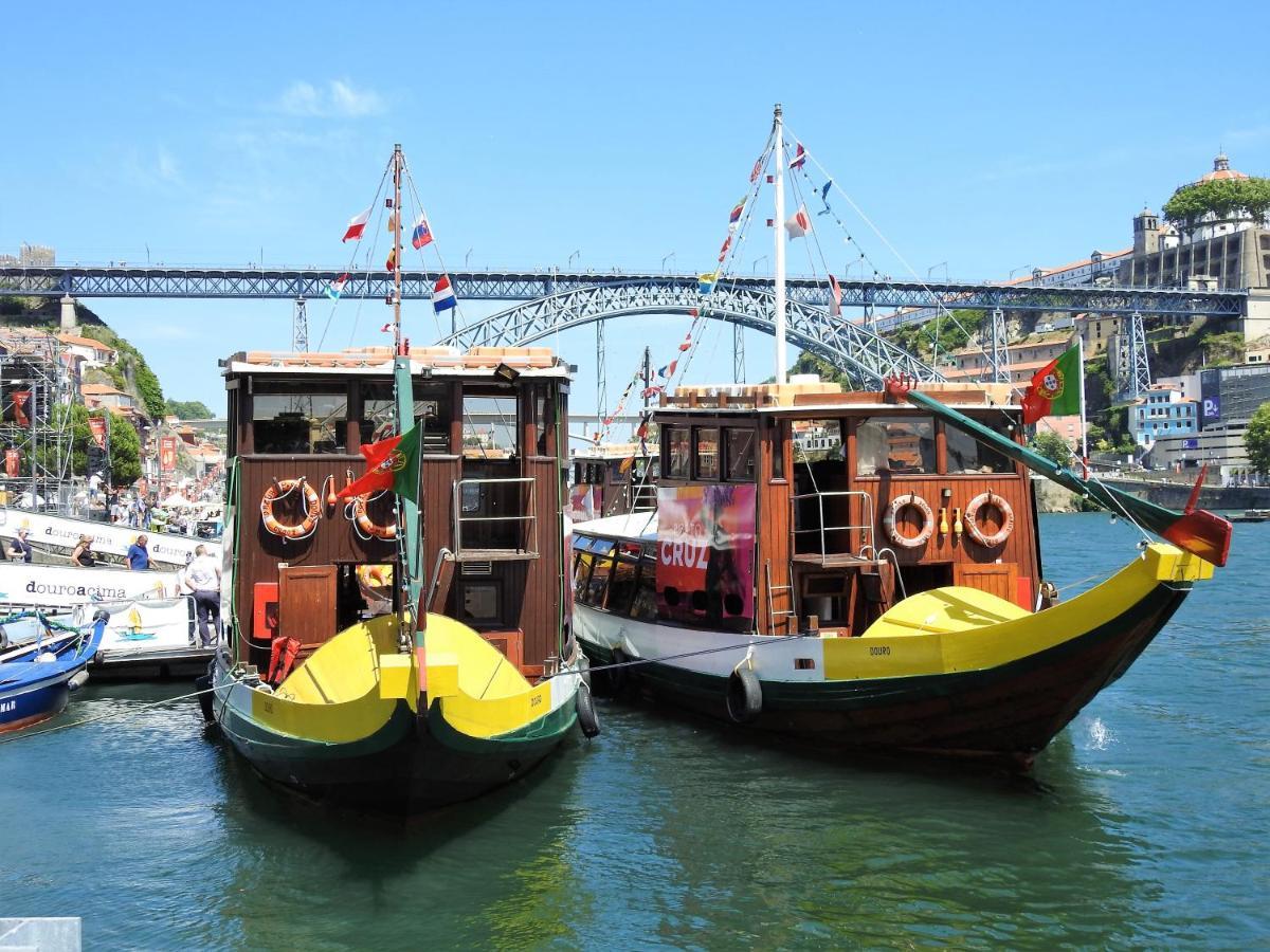 Oporto Delight 1 Luxury Apartment In Historic Center With Balcony Max 4 P المظهر الخارجي الصورة
